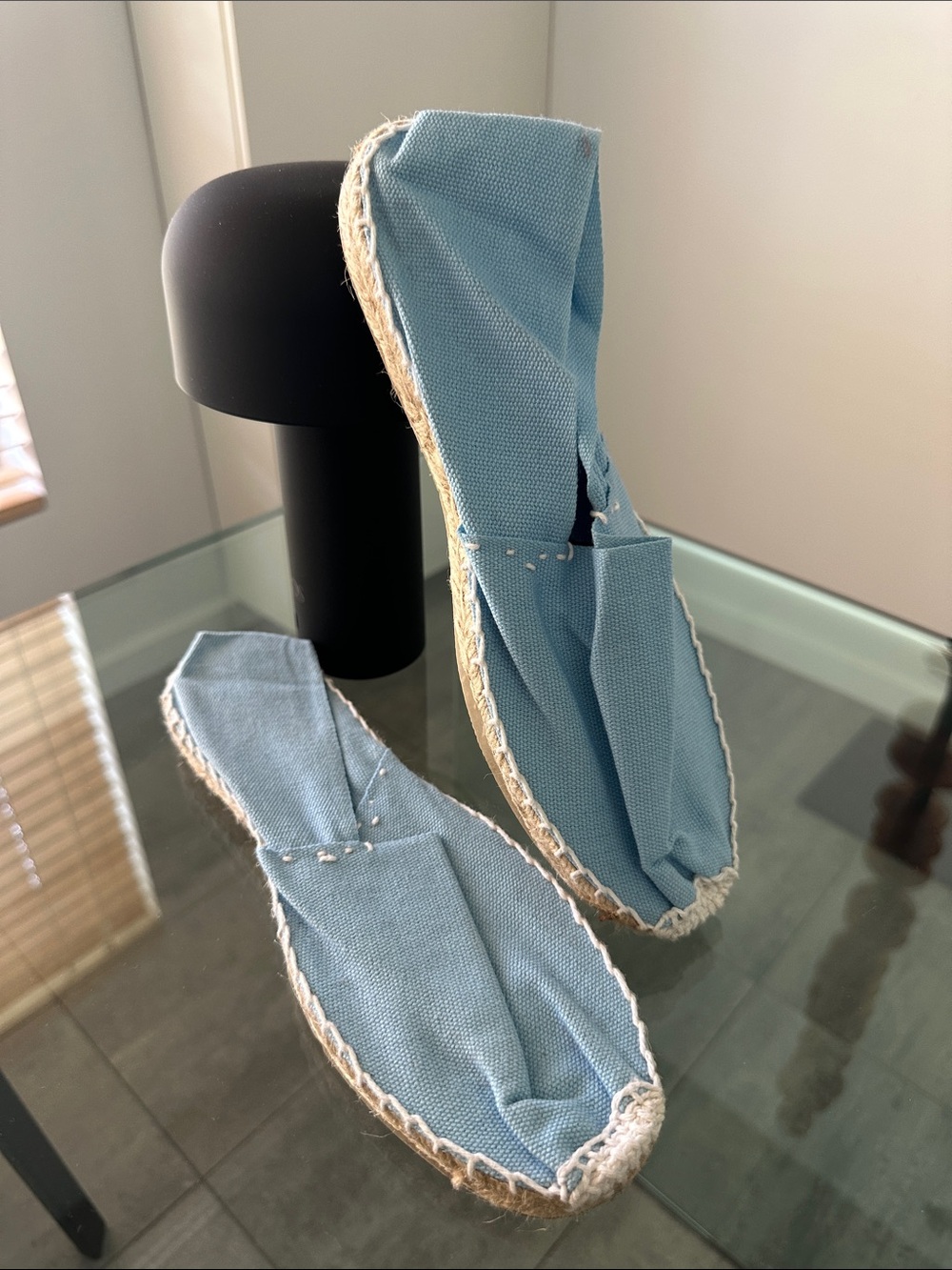 AUTHENTIC SPANISH ESPADRILLE FLATS 42